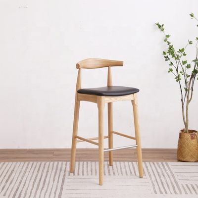 높은 등 고형 나무 바 의자 가정 가구 편안하고 세련된