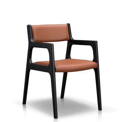 우리의 고형 티크 목재 노르딕 휴식 팔받침 의자