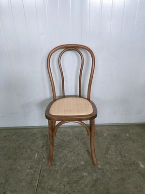 100KG 무게 제한과 함께 쌓일 수 있는 목재 의자 현대 가구 레스토랑 천연 쌓인 라탄 식탁 의자