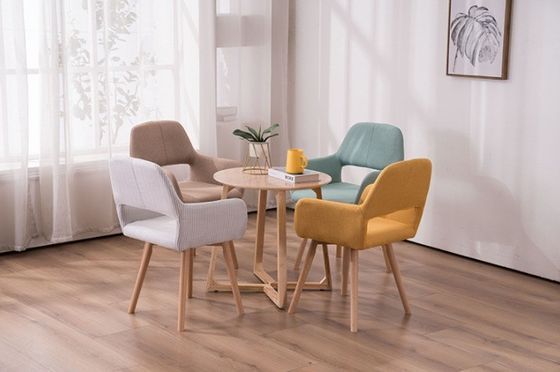 단단한 목재 다리 식실 가구 노르딕 색상 포장 식탁 의자 고객 요구 사항