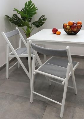 최고의 2023 호텔 이벤트 용 목재 접는 의자 접은 예 단단한 목재 프레임