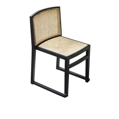 겹겹이 쌓인 라탄 식탁 의자 식사실용 맞춤형 목재 팔 없는 의자 W49CM*D42.5CM*H80CM