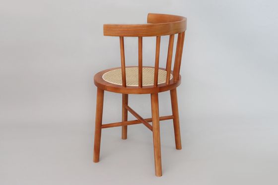 맞춤형 색상 고객 디자인 수용 가능한 노르딕 현대 래탄 의자 목재 가구