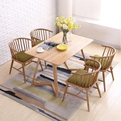 현대적인 디자인 스파킹 윈소어 식탁 의자 노르딕 사용자 지정 레스토랑을위한 단단한 나무 가구