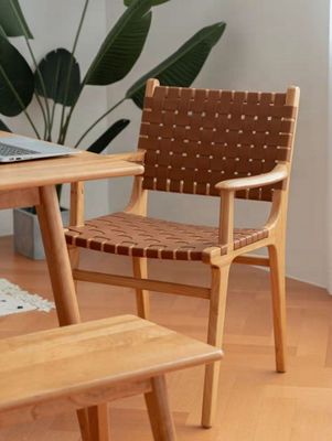 2년 보증 튼튼한 나무 프레임과 PU 가죽 좌석 쿠션