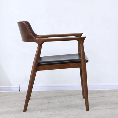 특정 식탁 의자 메일 포장 Y 창의적인 식탁 팔 현대 스타일 식탁 레스토랑 및 카페를위한 목재 의자