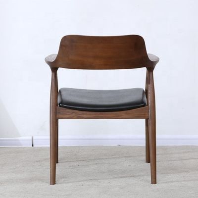 특정 식탁 의자 메일 포장 Y 창의적인 식탁 팔 현대 스타일 식탁 레스토랑 및 카페를위한 목재 의자