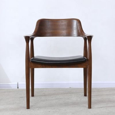 특정 식탁 의자 메일 포장 Y 창의적인 식탁 팔 현대 스타일 식탁 레스토랑 및 카페를위한 목재 의자