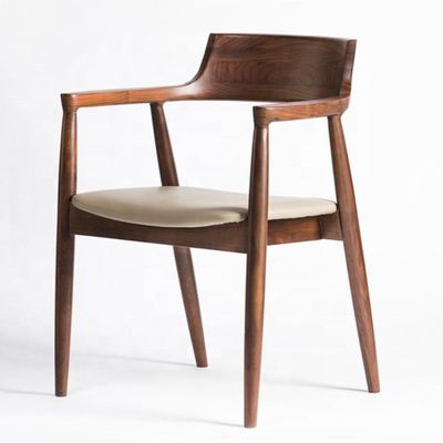 특정 식탁 의자 메일 포장 Y 창의적인 식탁 팔 현대 스타일 식탁 레스토랑 및 카페를위한 목재 의자