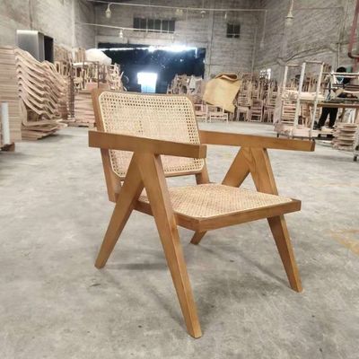 편안한 노르딕 리클리너 높이 조절 휴식 의자 거실과 침실