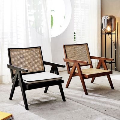 편안한 노르딕 리클리너 높이 조절 휴식 의자 거실과 침실