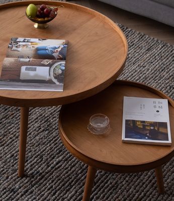 현대적인 디자인 노르딕 고형 목재 거대 테이블 OEM 서비스 받아