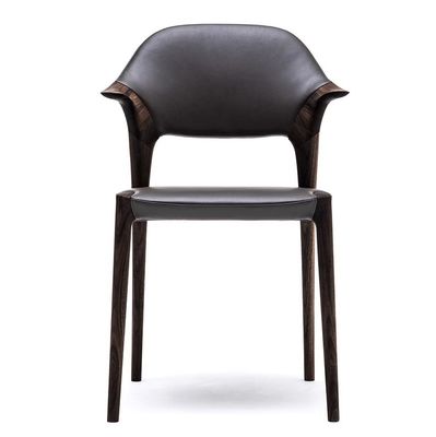 이탈리아의 현대적인 단단한 목재 식탁 의자 검은색/갈색 가죽 또는 사슴 가죽 벨벳 의 팔받침