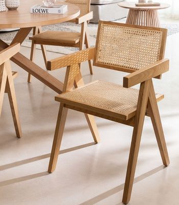 천연 견고한 라탄 커버 재료 레스토랑 호텔을위한 현대 고형 나무 식탁 의자