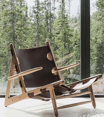 현대적 인 현대적이고 편안한 거실을위한 현대적 인 Nitrolacquer 마무리 PU 가죽 의자