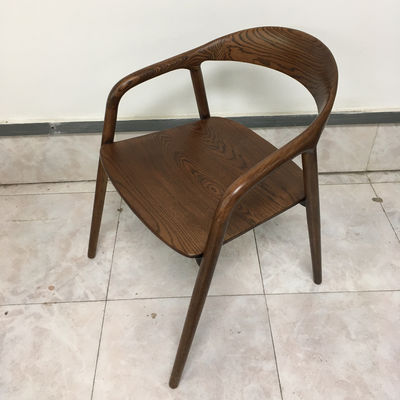 노르딕 현대 목재 PU 가죽 식탁 오피스 건물에서 사용자 정의 색상을 위해 팔받침과 함께 목재 거실 가구