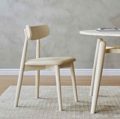 노르딕 스타일 식실 의자, 단단한 목재 다리, 니트로 라크로 덮인 직물