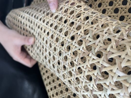 견고하고 다재다능한 단단한 목재 PU 가죽 천연 플라스틱 라탄 샘플