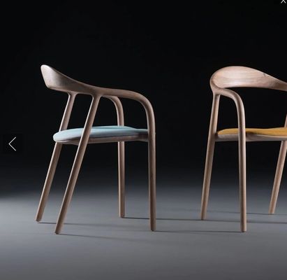 일반 가정용 가구 낡은 고형 목재 식탁 의자