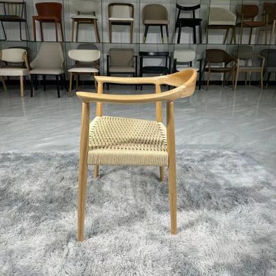 탄탄한 나무 리프트 의자