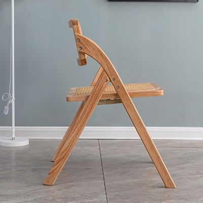 사무실 건물 및 식탁 접이식 디자인으로 된 목재 결혼식 의자