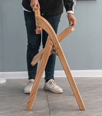 사무실 건물 및 식탁 접이식 디자인으로 된 목재 결혼식 의자