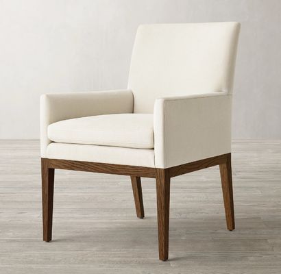 현대 레스토랑 및 호텔을위한 최고 양의 목재 팔받침 천재 포장 된 목재 식탁 의자