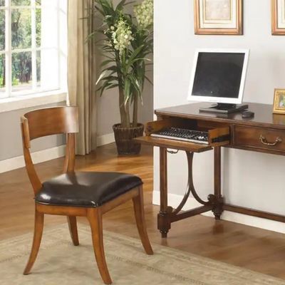 맞춤형 크기 레스토랑 의자 나무 프레임 가죽 부드러운 두꺼운 쿠션 의자 가정용 가구용 식탁 의자