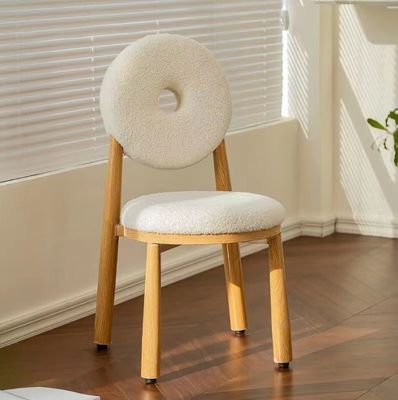 호텔 OEM 서비스를위한 단단한 나무 식탁 의자 아파트에서 받아 들인다