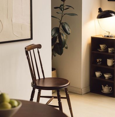 NO 접힌 Y 메일 포장 단단한 나무 식탁 의자 고급 스칸디스크 스타일 식사실에 완벽