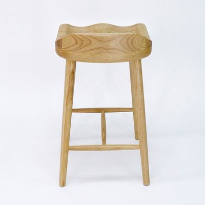 노르딕 스타일의 홈 바 및 가정 가구용 고형 나무 바 의자