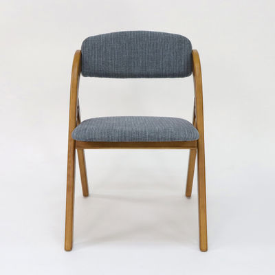 접이식 디자인과 천 덮개와 함께 맞춤형 빈티지 스타일의 목재 식탁 의자