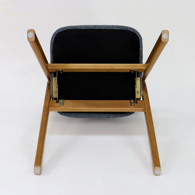 접이식 디자인과 천 덮개와 함께 맞춤형 빈티지 스타일의 목재 식탁 의자