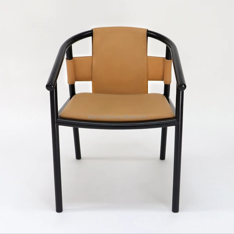 특정 식탁 의자 고형 나무 프레임 레저 라운지 엑센트 팔 의자 갈색 사다리 가죽